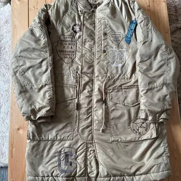 코트 (큐브 슈가)