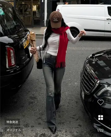 [ 미사용 ] 웨이브 라인 부츠컷 데님 팬츠 nabi kazane