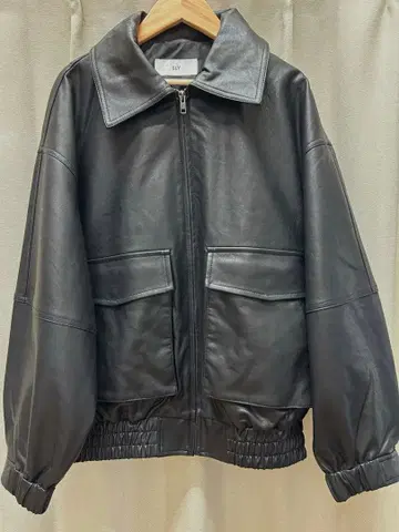 슬라이 SLY 이번 시즌 새상품 인조 가죽 자켓 블루종 아우터