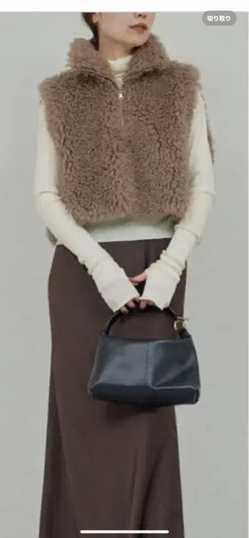 GALLARDAGALANTE 인조 모피 하프 ZIP 풀오버