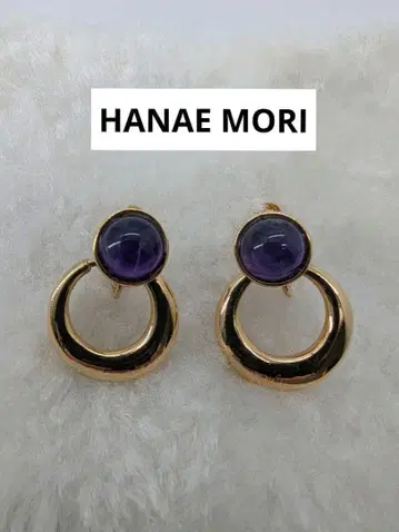 모리 하나에 HANAE MORI 귀찌 레트로