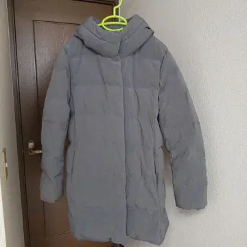 UNIQLO 심리스 다운 코트 그레이 다운 자켓 후드 부착 XL