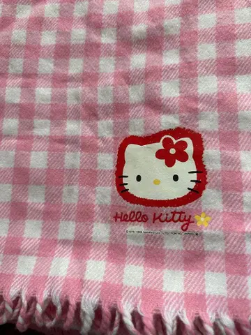 레어 헬로키티 HELLOKITTY 레트로 머플러 1996년 카오하나