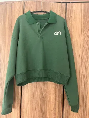 ENTI POLO SWEAT SHIRT(GRN) 카라 부착 상의