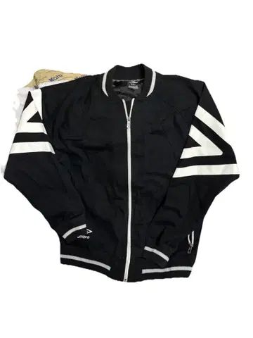 00s umbro track jacket