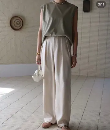 bow.a 더블 턱 새틴 팬츠