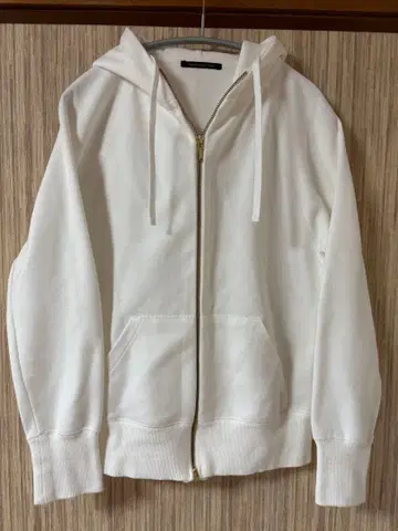 [ 새상품급 ] BARNYARDSTORM 화이트 후드티