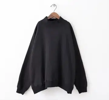 새상품급 maillot [마이요] 모크넥 트레이닝복