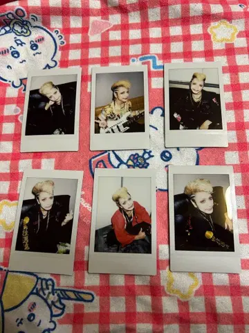 달콤한 폭력 요시 씨 폴라로이드 6장