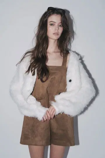 더 토 웨스트민스터 샤기 카디건 화이트