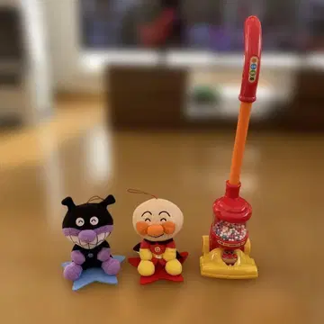 호빵맨 청소기와 봉제 인형 세트