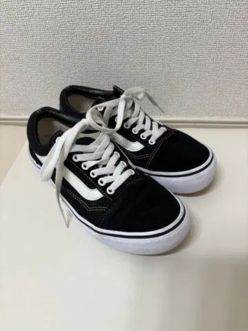 Vans 블랙/화이트 스니커즈