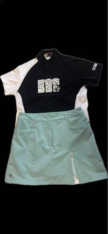 먼싱웨어 세트 블랙 화이트 셔츠 스카이블루 스커트