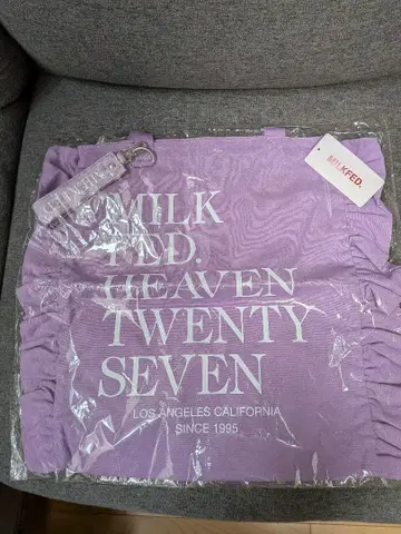 MILKFED. 프릴 디자인 토트백 라벤더