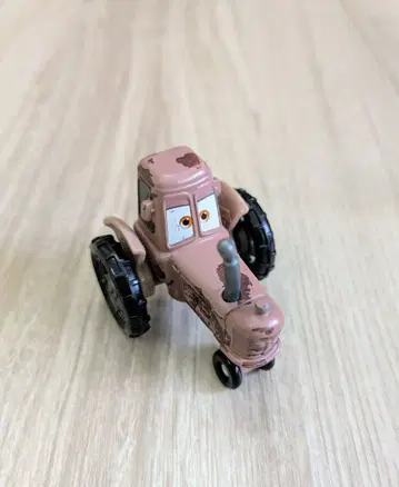 토미카 카즈 트랙터 스탠다드 타입