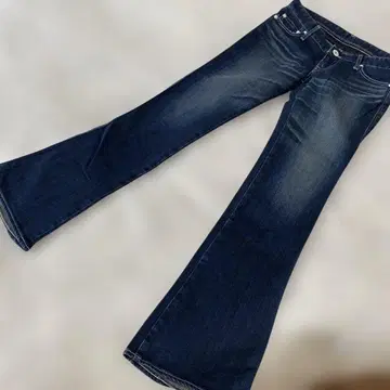 moussy 부츠컷 데님 데미지 가공