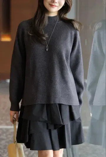 Apuweiser-riche 니트탑