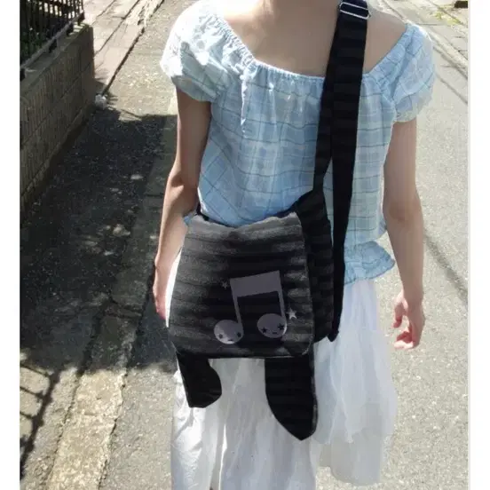 Jichoi Parco Edition Messenger Bag #지초이,#Jichoi on Bunjang