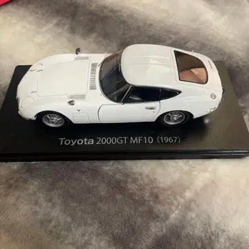 도요타 2000GT MF10 (1967) 화이트 1/43