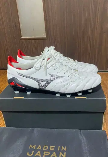 축구 스파이크 미즈노 모렐리아 네오 4 JAPAN