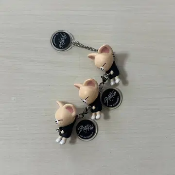 straykids skzoo 집게로 집어 연결하는 마스코트 폭시니