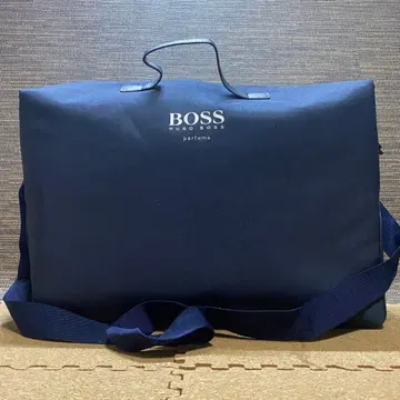 HUGO BOSS 네이비 토트백 트래블백