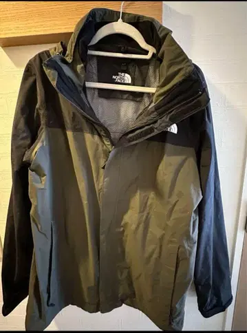 THE NORTH FACE 마운틴 파카 올리브 그린