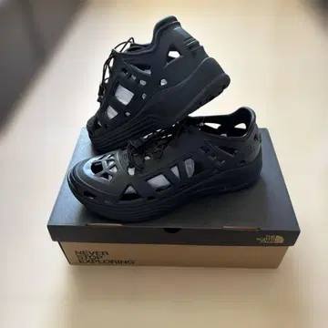 THE NORTH FACE 블랙 스포츠 샌들