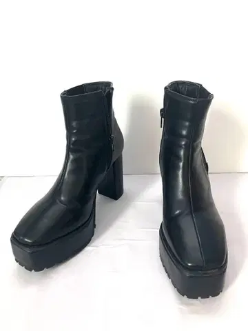 새상품급 AZUL BY MOUSSY 러기드 밑창 부츠 S 블랙