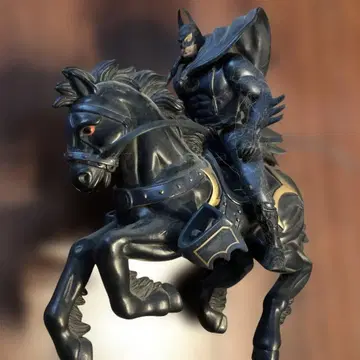 배트맨 기승 피규어