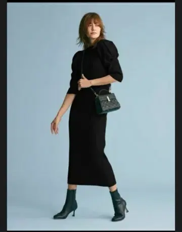 새상품급 셀포드 니트 원피스 블랙 38