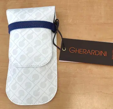 미사용 게랄디니 로고 패턴 안경 케이스