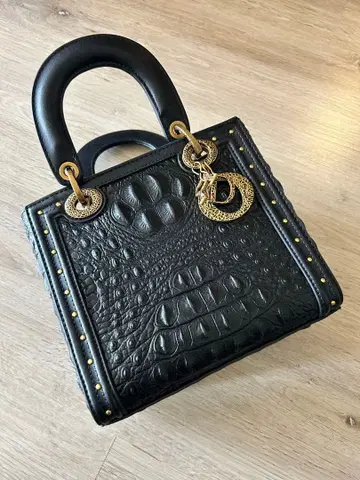 크로커다일풍 블랙 핸드백 숄더백