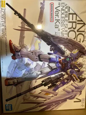 MG 1/100 윙건담 제로 EW Ver.Ka