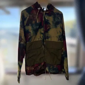 THE NORTH FACE 타이다이 패턴 마운틴 후드티