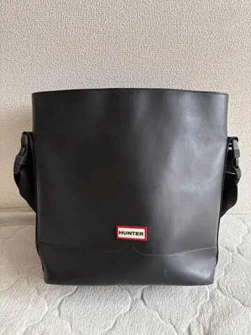 오리지널 라바라이즈드 노스 사우스 토트백 블랙