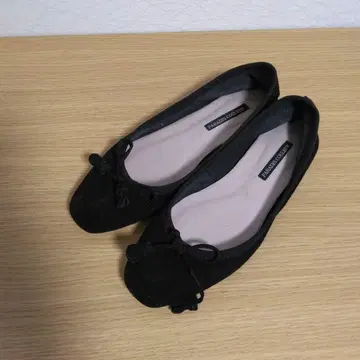 PARADIS COULEUR 블랙 플랫슈즈