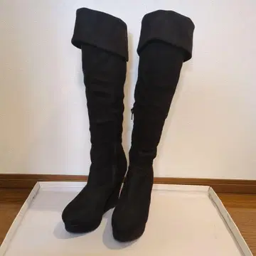 블랙 니하이 부츠 사이드 지퍼 부착