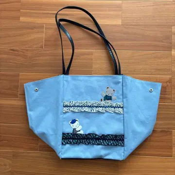 파미리아 봄의 파미리아 쇼 2023 리버티 토트백 스카이블루