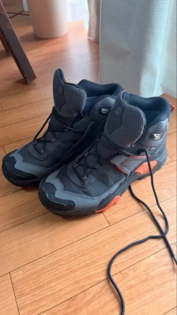 X ULTRA 5 MID GORE-TEX 26.5cm