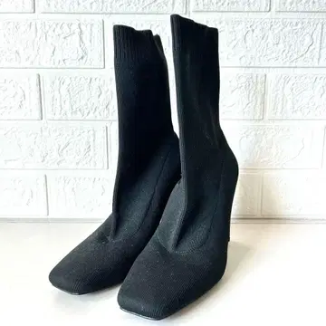 ZARA 자라 삭스 부츠 스퀘어토 블랙 37