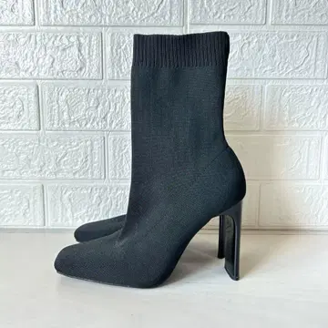 ZARA 자라 삭스 부츠 스퀘어토 블랙 37
