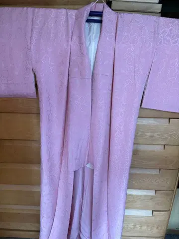 시쓰케츠키 이로무지 기모노