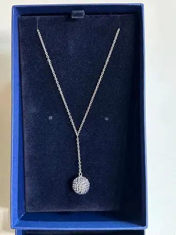 스와로브스키 크리스탈 비즈 볼 펜던트 목걸이