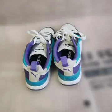 Puma 스니커즈 화이트 퍼플 SOFT FOMA+ 24cm