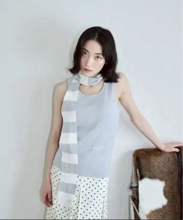 smyeon 스카프 포함 니트 탱크탑