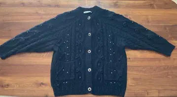 자라 큐빅 버튼 가디건