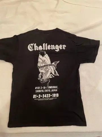 Challenger 백 프린트 T셔츠 M 블랙 챌린저