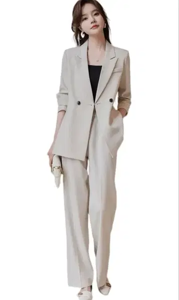 베이지 더블 브레스트 팬츠 수트 셋업