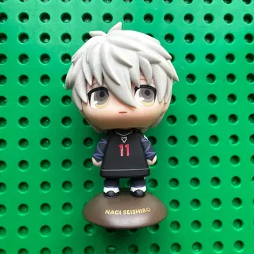 블루 록 나기 세이시로 피규어